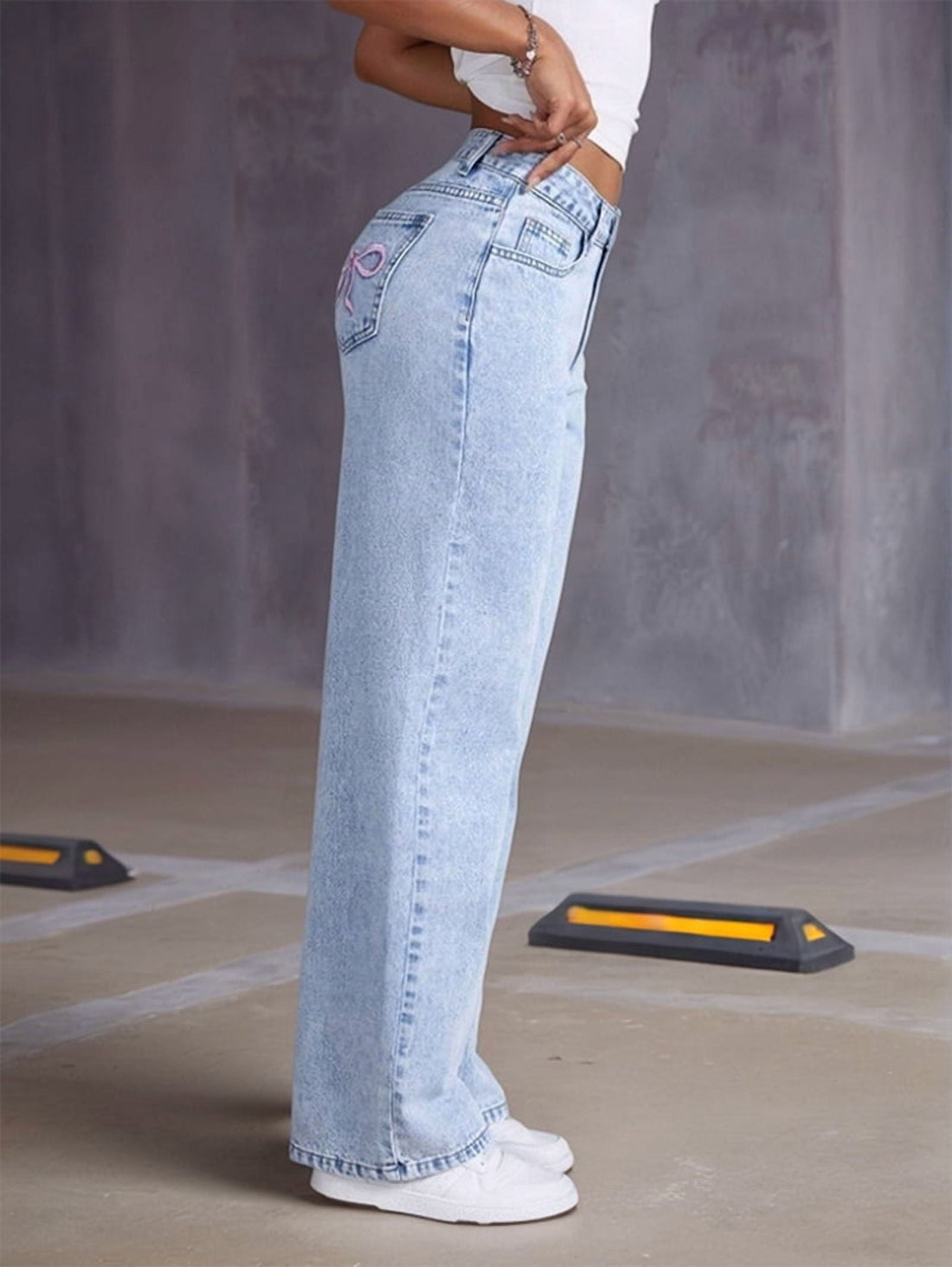 Rosélune Wide Leg Jeans | High Waist Denim met Strikdetail